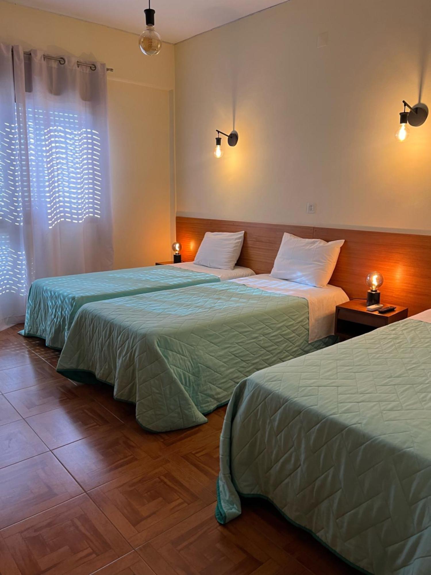 Romeu Bed and Breakfast Quarteira Εξωτερικό φωτογραφία