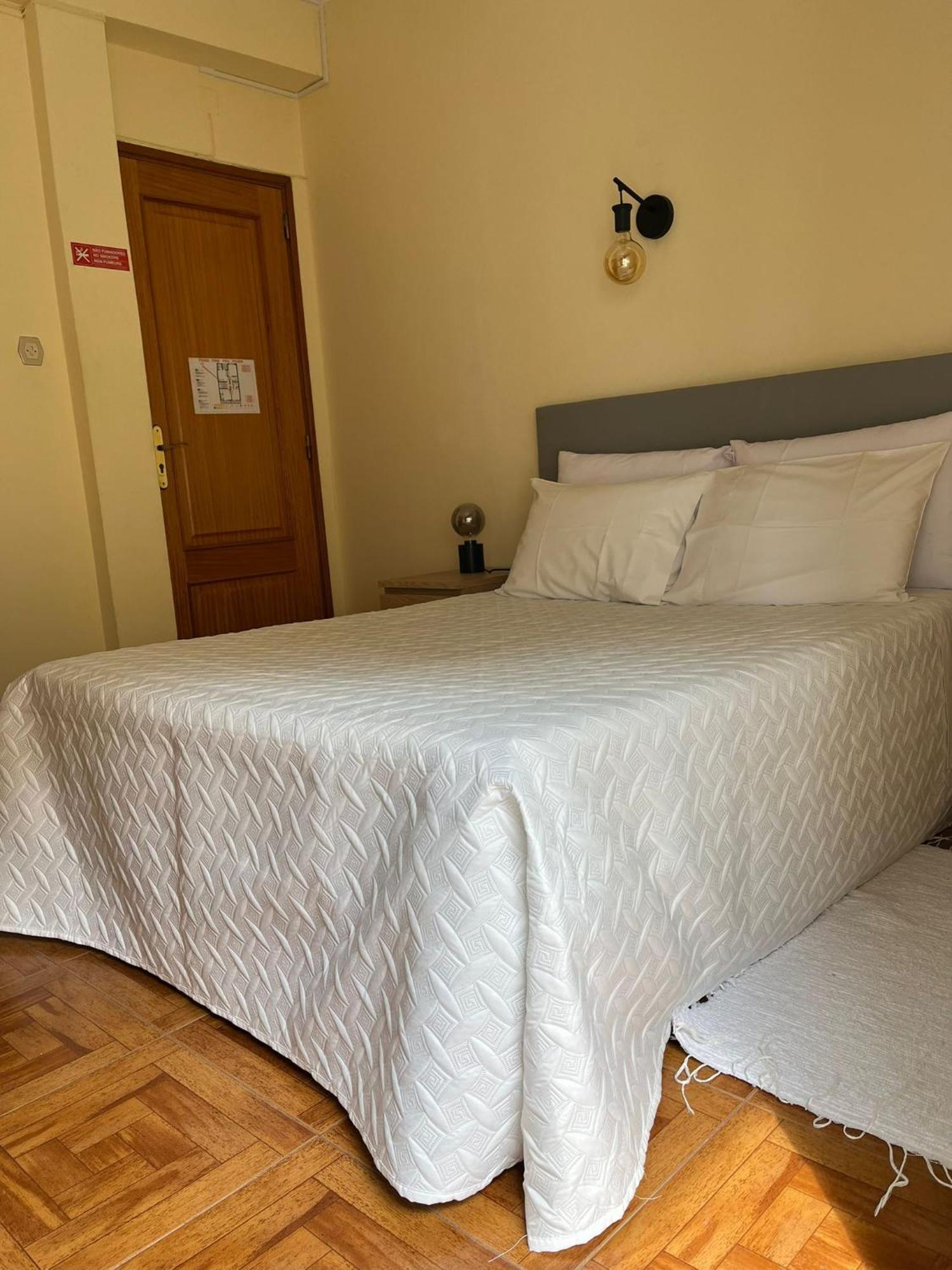 Romeu Bed and Breakfast Quarteira Εξωτερικό φωτογραφία