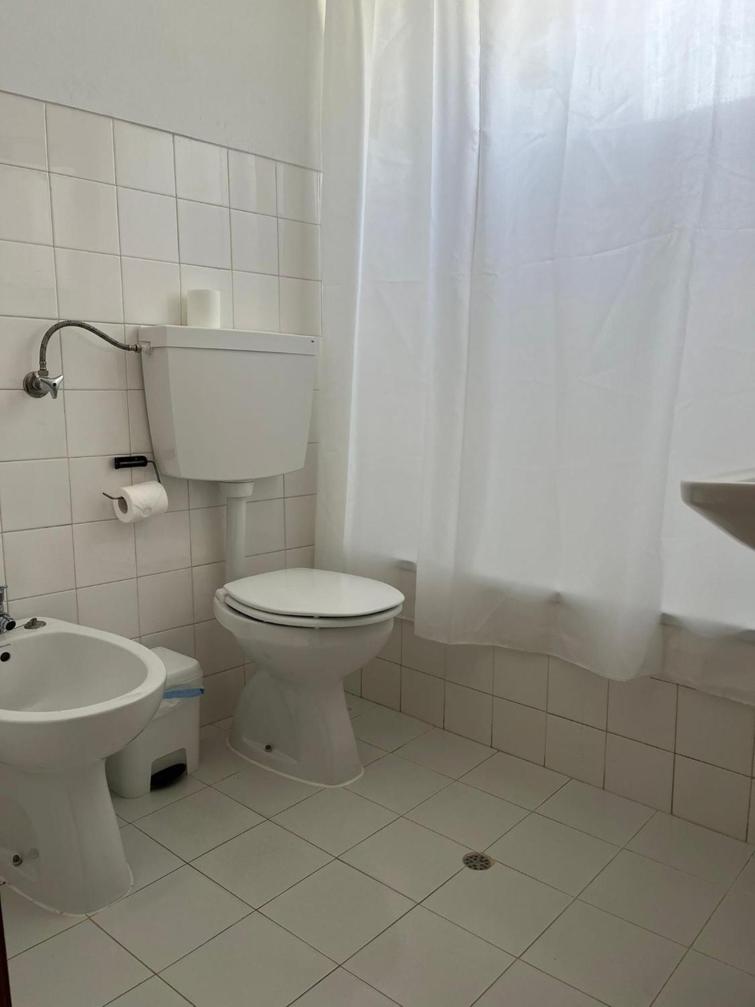 Romeu Bed and Breakfast Quarteira Εξωτερικό φωτογραφία