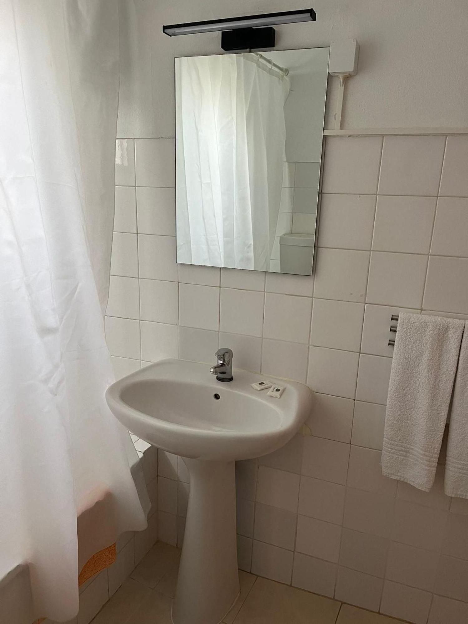 Romeu Bed and Breakfast Quarteira Εξωτερικό φωτογραφία