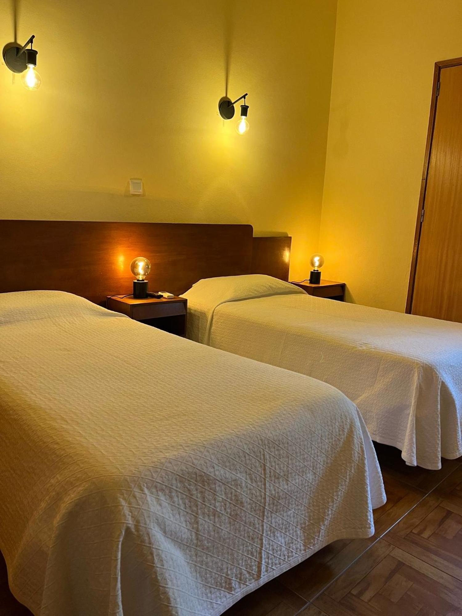 Romeu Bed and Breakfast Quarteira Εξωτερικό φωτογραφία